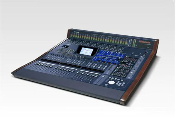 mixer-ky-thuat-so-yamaha-dm-2000-vcm-001