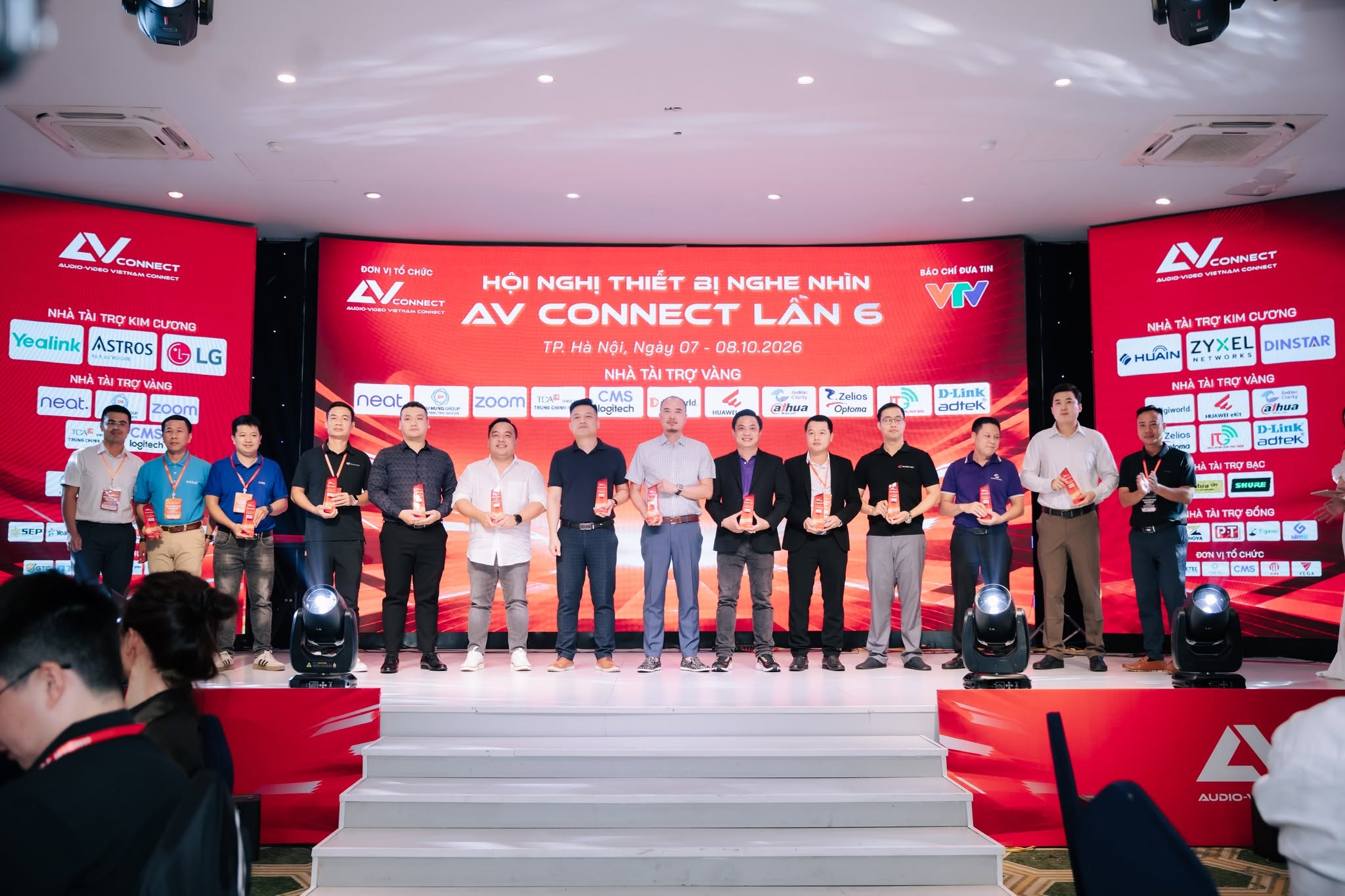 Gala dinner và trao giải thưởng cho các nhà tài trợ AV Connect